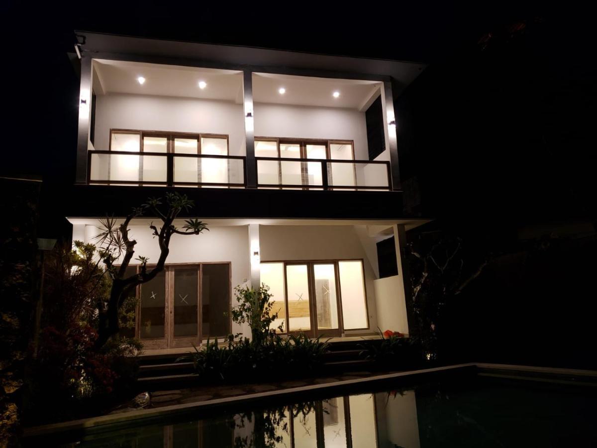 Utama Villas Beach Front Candidasa Exterior photo