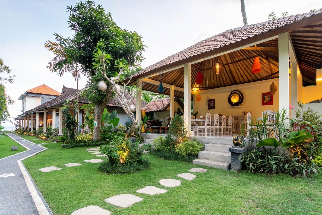 Utama Villas Beach Front Candidasa Exterior photo